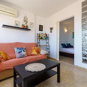 Apartamento Ct 185 - Six Colors España